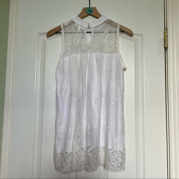 eve & maddie Tops - Eve & Maddie sleeveless blouse